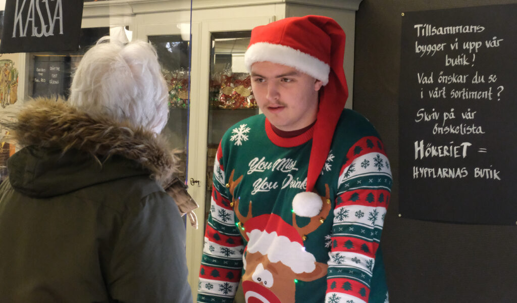 Butikspersonal på Hökeriet